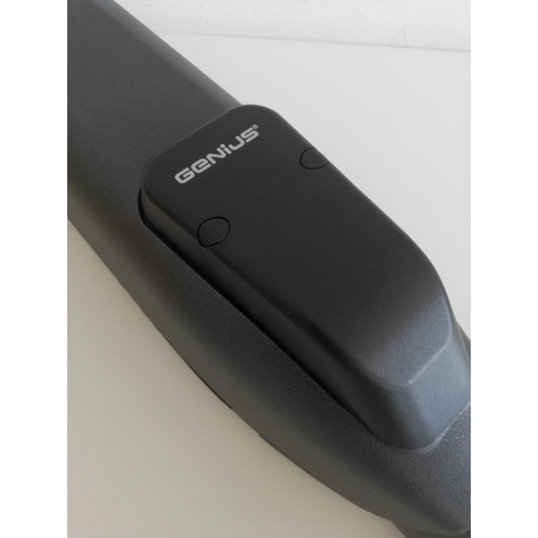 Motor reversible genius mistral 400r 230v para puertas batientes